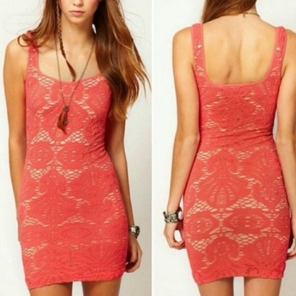 Free People Intimately Lace Medallion Crochet Overlay
Bodycon Mini Dress, coral - Picture 8 of 8